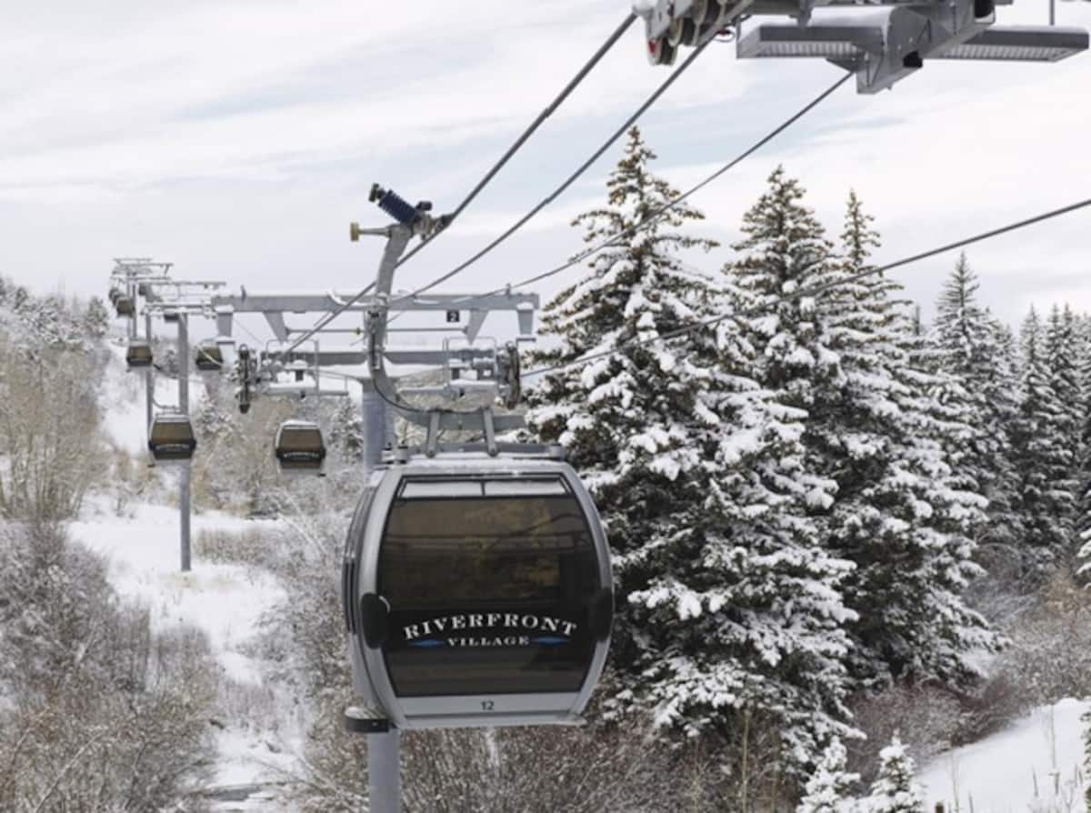 Short walk to the Riverfront Express Gondola